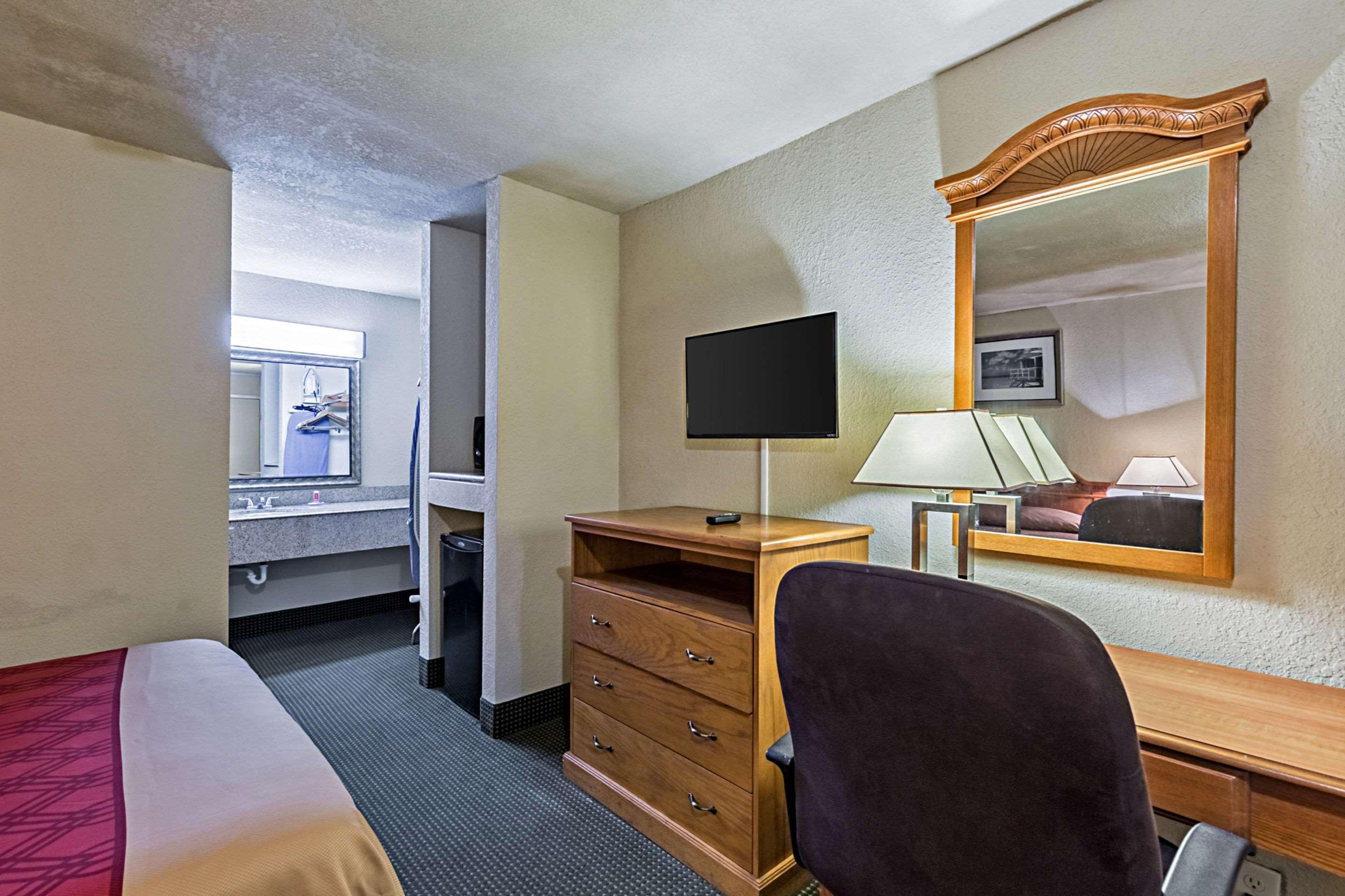 Econo Lodge Baytown Εξωτερικό φωτογραφία