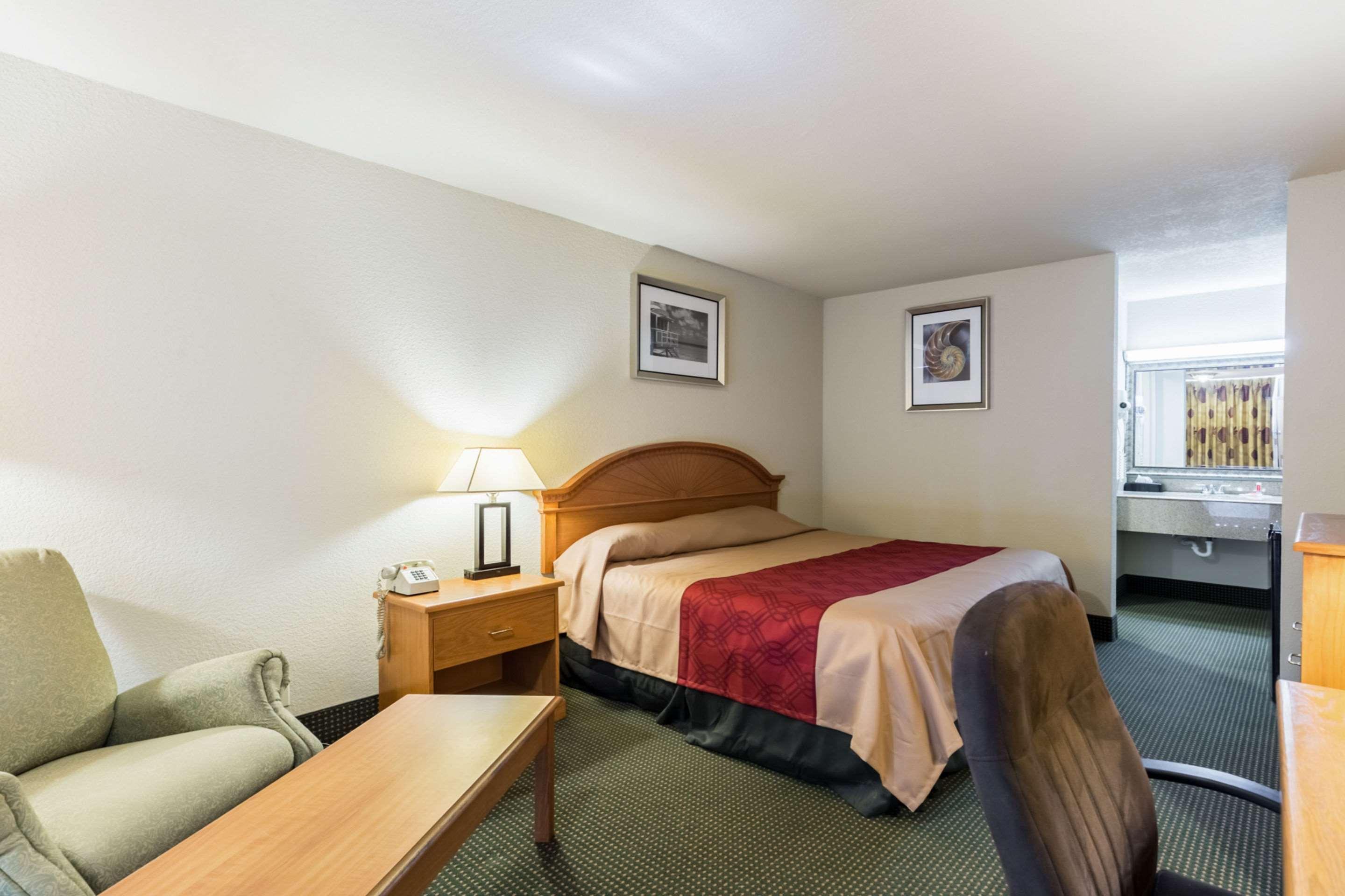 Econo Lodge Baytown Εξωτερικό φωτογραφία