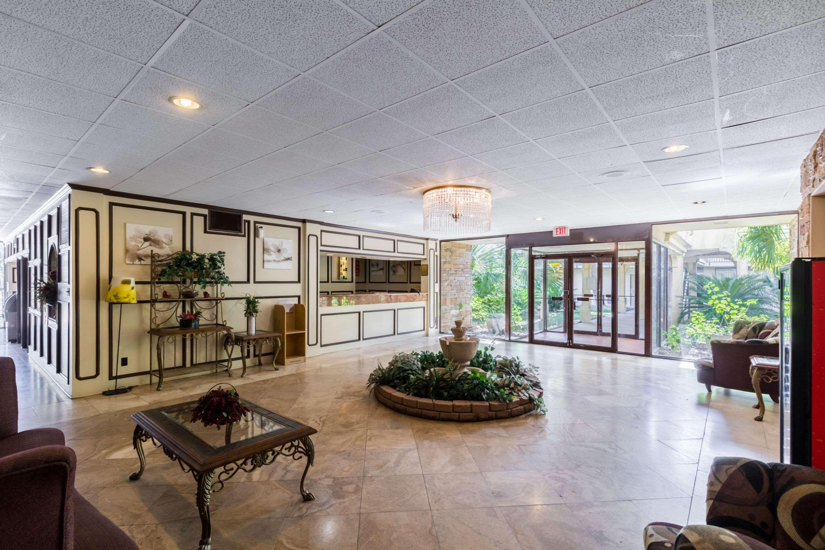 Econo Lodge Baytown Εξωτερικό φωτογραφία